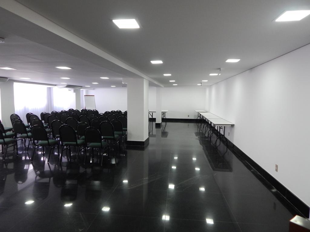 Frimas Pampulha Hotel Бело Оризонти Екстериор снимка