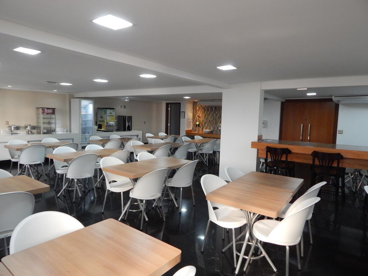 Frimas Pampulha Hotel Бело Оризонти Екстериор снимка