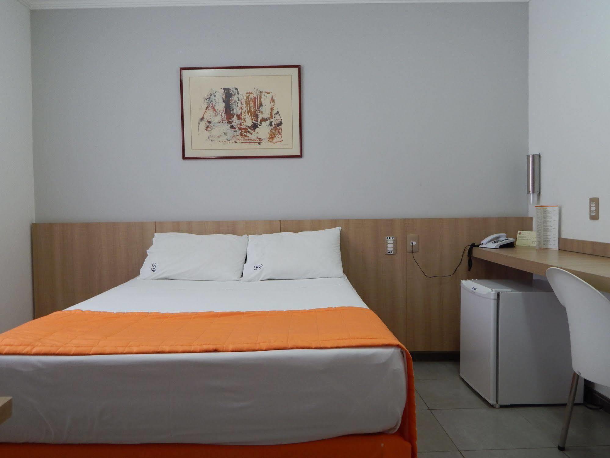 Frimas Pampulha Hotel Бело Оризонти Екстериор снимка